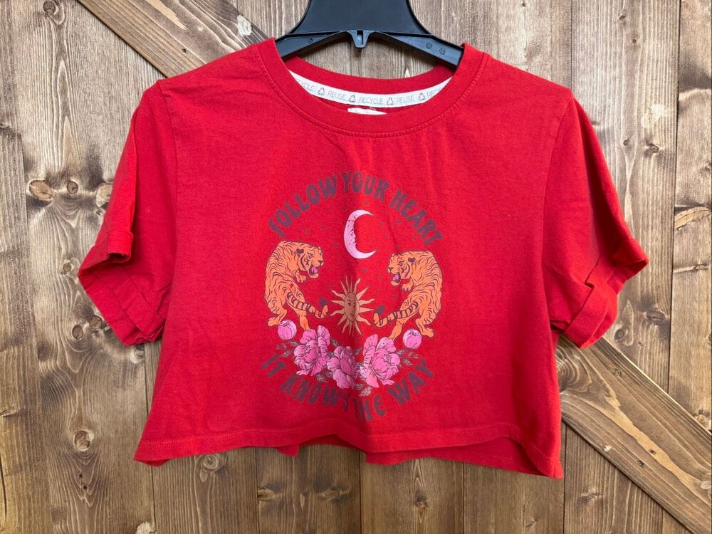 Recycled Threads Women’s XL Red Cropped Graphic T-Shirt Tigers “Follow Your Hear